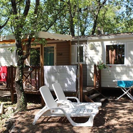 Camping Le Parc Saint-Paul-en-Forêt Εξωτερικό φωτογραφία