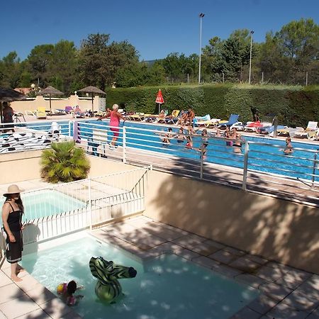 Camping Le Parc Saint-Paul-en-Forêt Εξωτερικό φωτογραφία